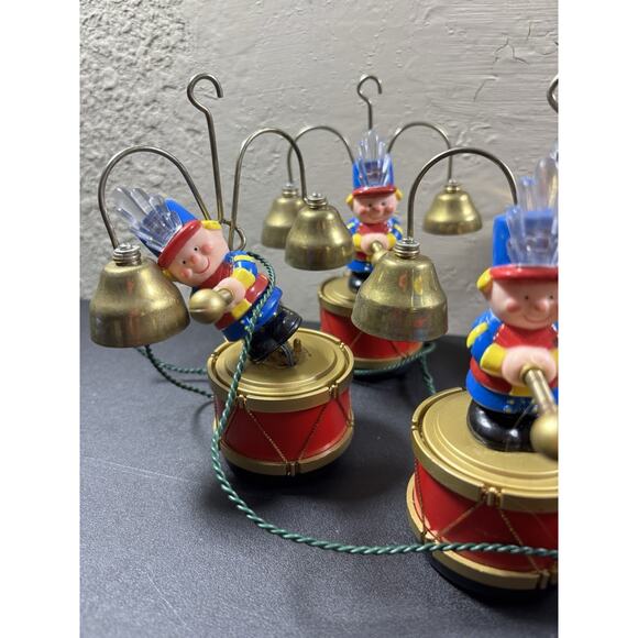 Mr Christmas Santa's Marching Band With Bells Plays Christmas Songs Tested - Picture 3 of 10